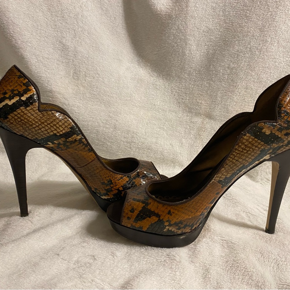 Lulu Townsend snakeskin print pumps